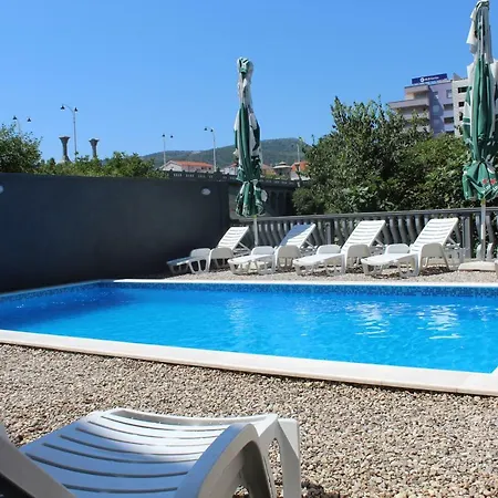 Apartments Aldi Mostar Exterior photo