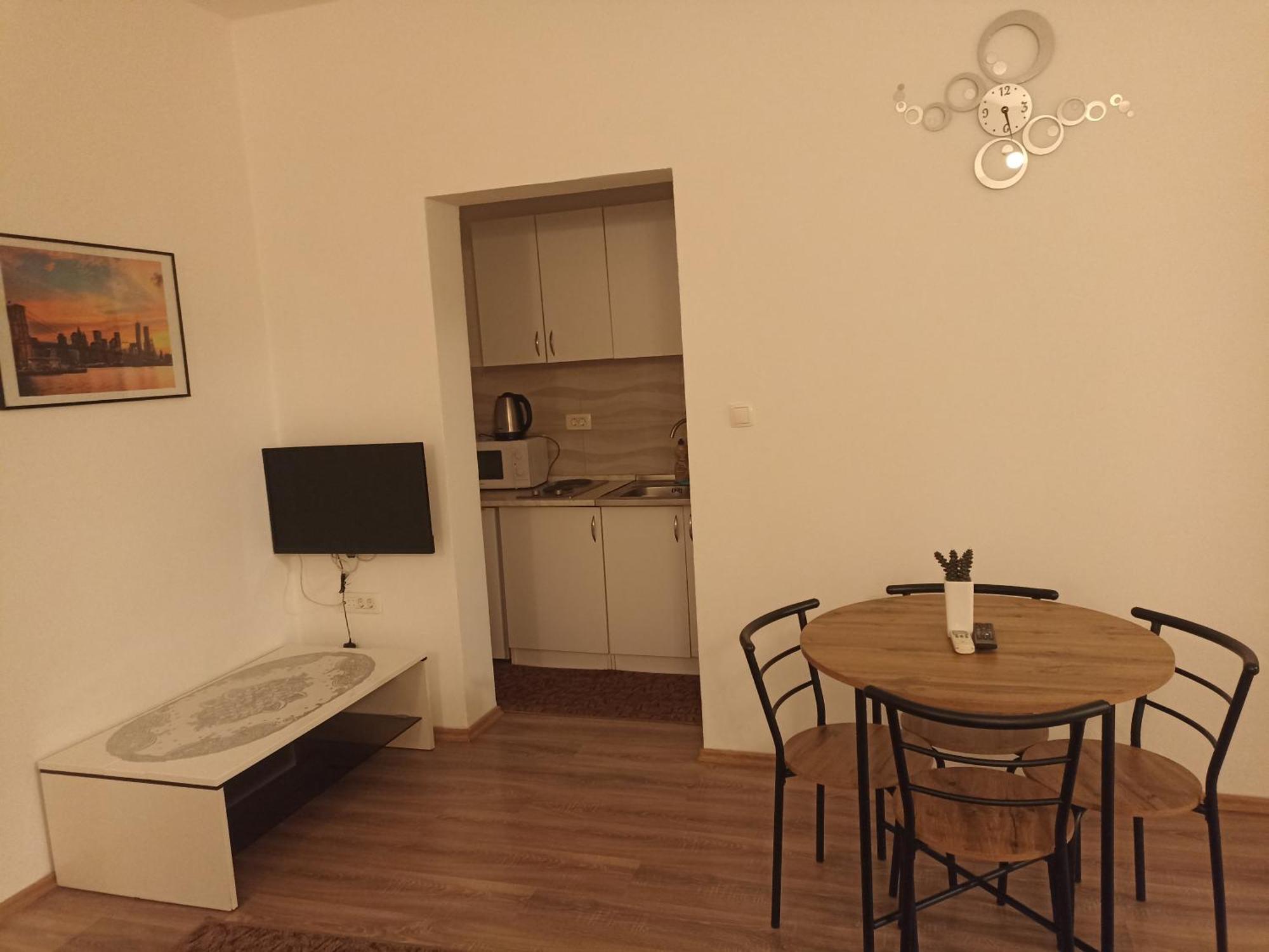 Aldi Apartment *