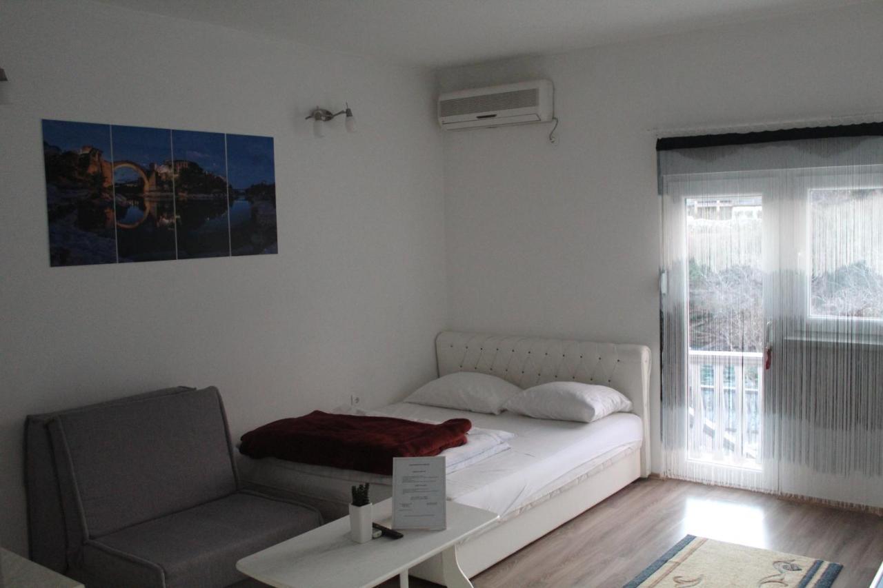 Aldi Apartment *